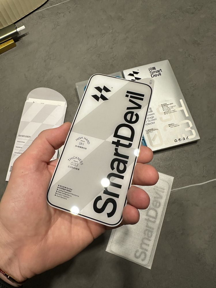 Защитное стекло на экран 2шт iphone 15 pro max