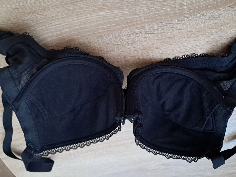 Biustonosz pushup firmy Esotiq rozm. 70F