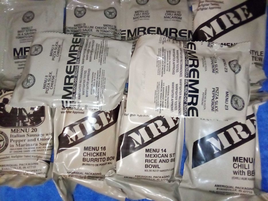 MRE amerykańskie racje żywnościowe / Американські MRE