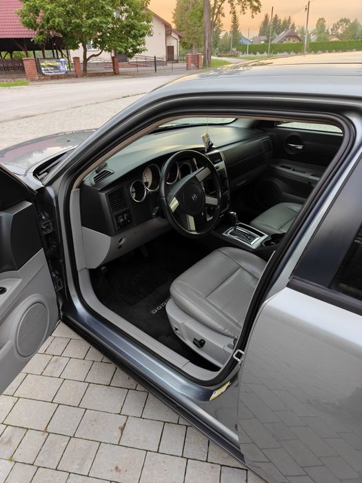 DODGE Charger 5,7 hemi