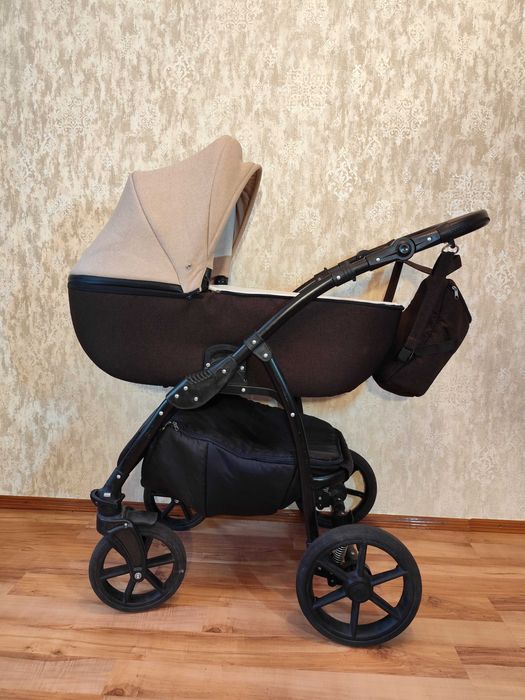 Коляска Victoria Gold Classic 2в1