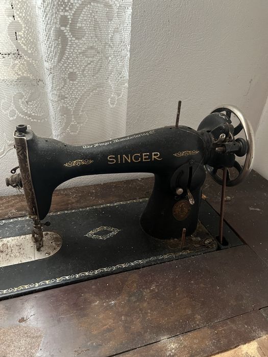Maquina costura antiga SINGER