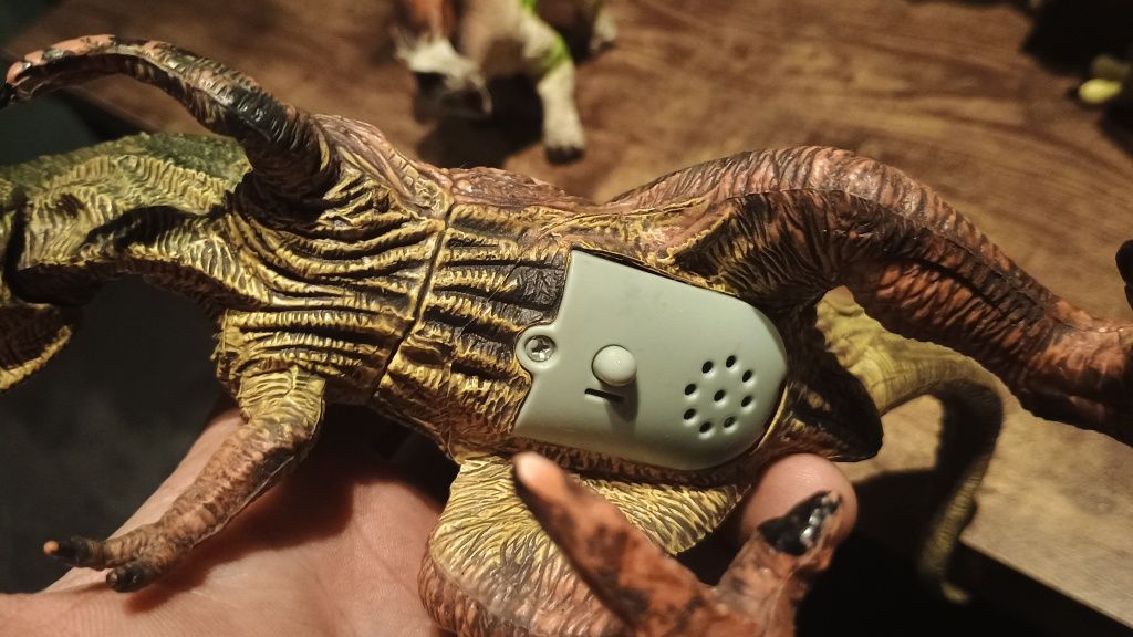 Dinozaury duże figurki
