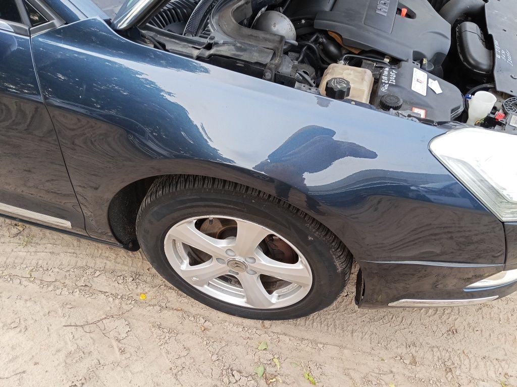 Błotnik prawy przód citroen C5 x7 III kgnc