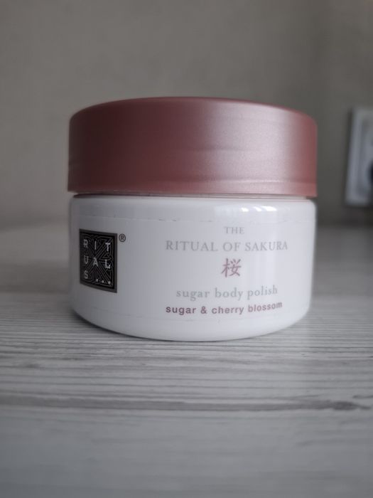 Цукровий скраб для тіла The Ritual Of Sakura Rituals, 125 г.