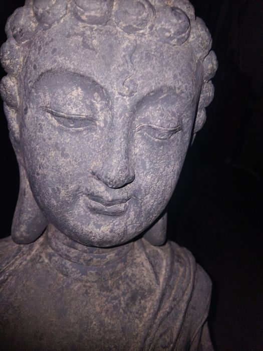 Buda Cinzenta - altura 70cm