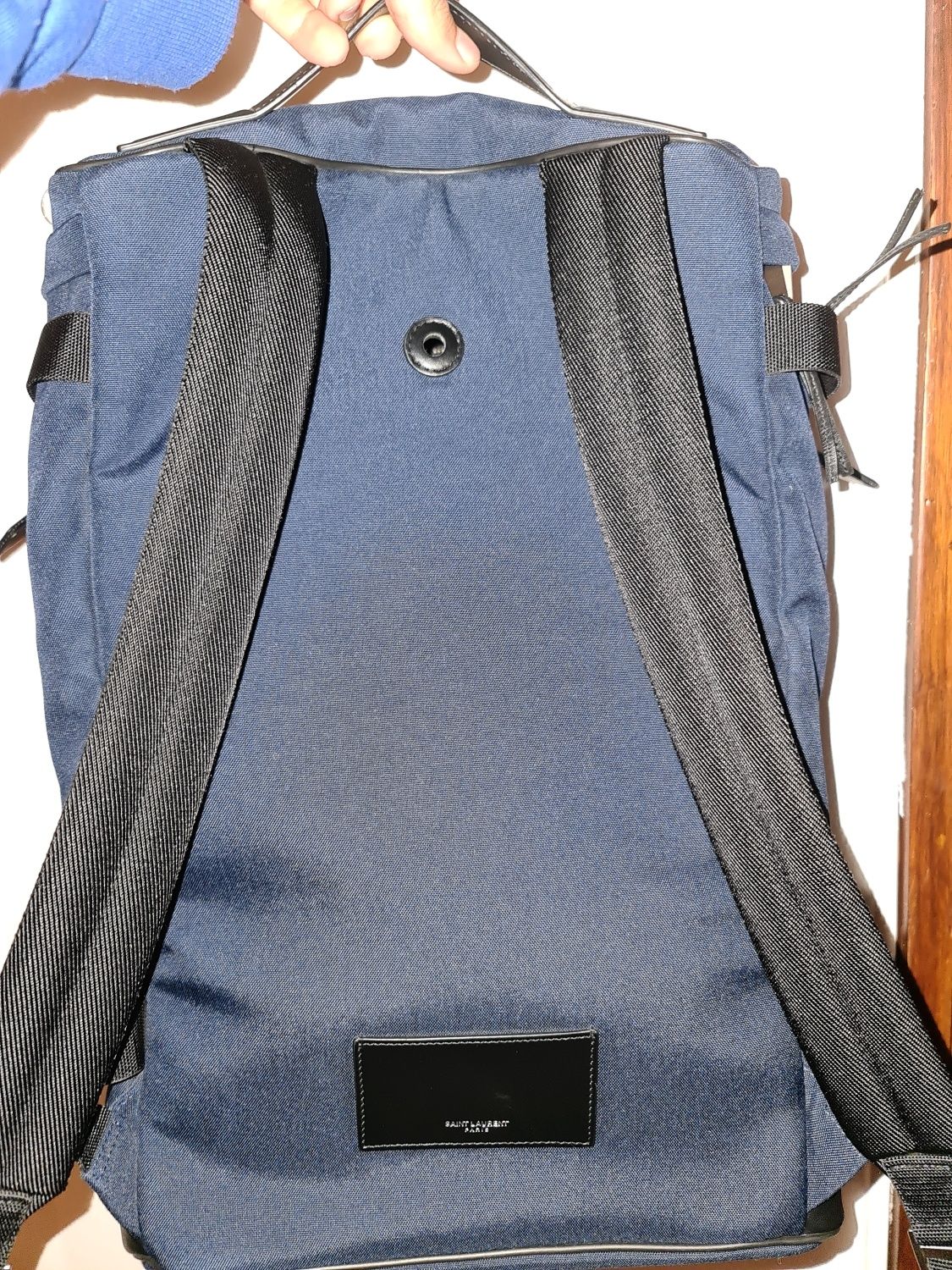 Mochila Saint Laurent por acessórios ps5