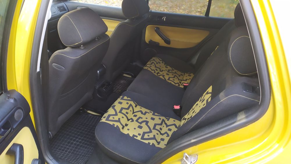 Продам Гольф 4  1,4 бензин/1999 рік