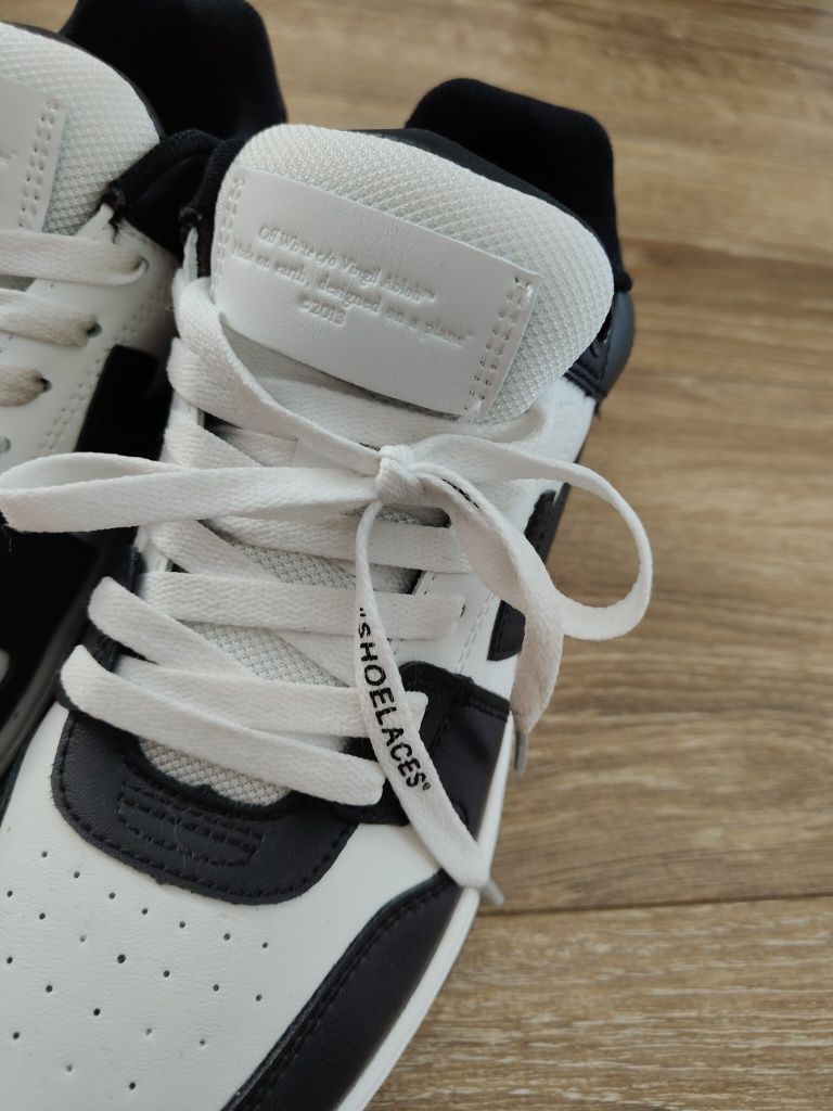 Czarne sneakersy off-white out off office 40