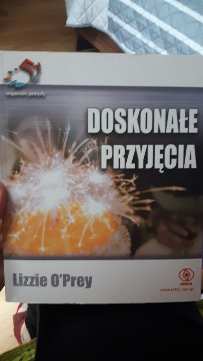 Doskonałe przyjęcia książka