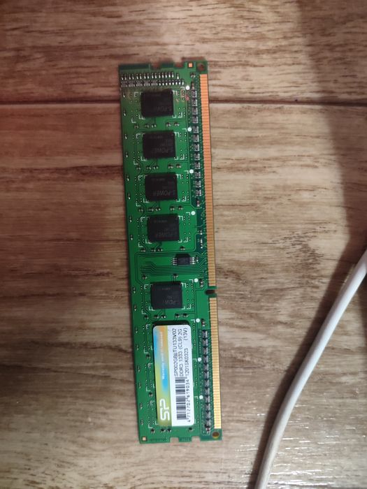 Оперативная память ddr3 (GL9) 4 GB