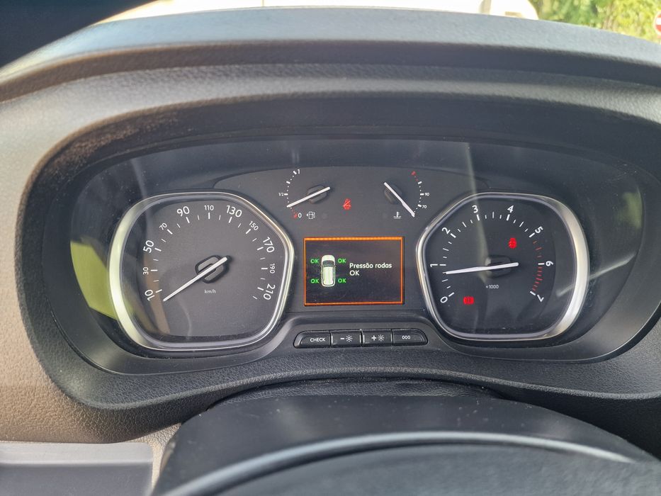 Peugeot Expert 2017 2.0 diesel longa + iva