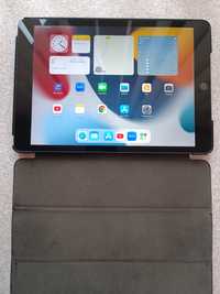 Продам ipad 10.2  2022