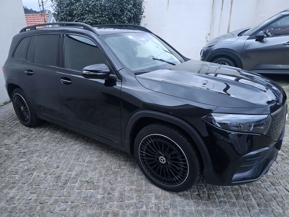 Mercedes EQB 250+ AMG