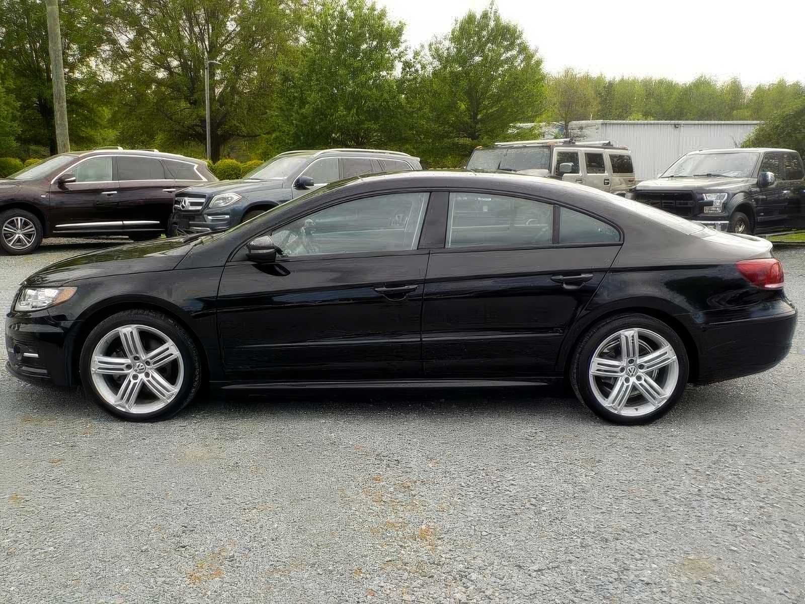 2017 Volkswagen CC  R-Line Executive