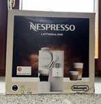 Máquina de Café DELONGHI Nespresso Lattissima One Evo EN510.B Preto