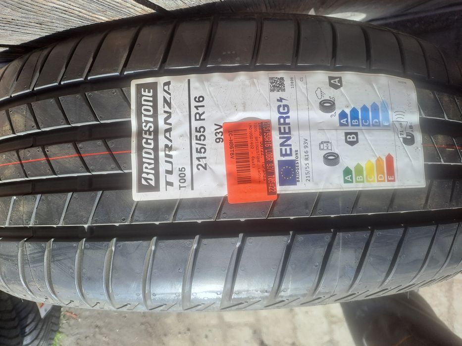 Komplet nowych opon letnich Bridgestone R16