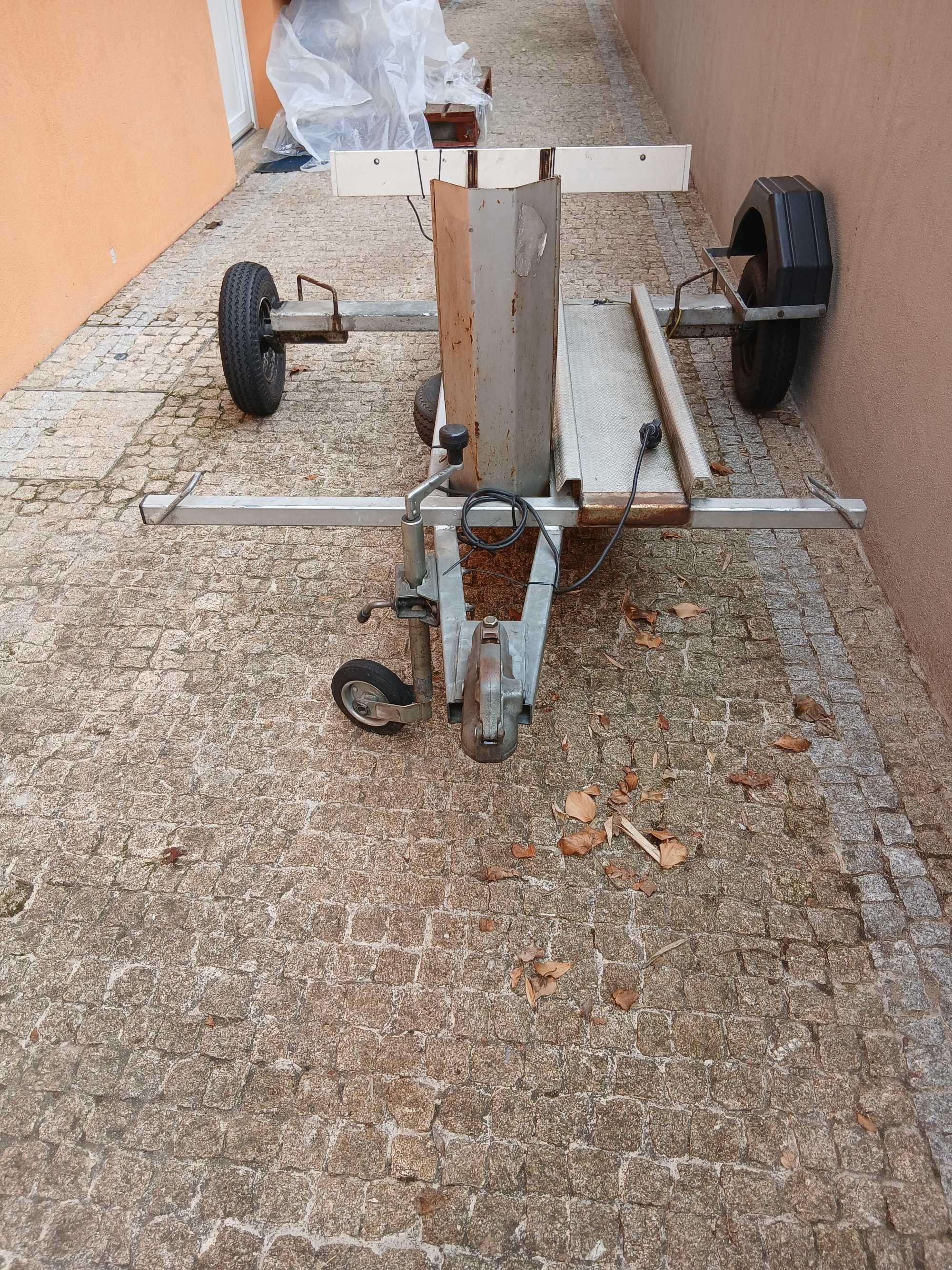 Reboque para moto