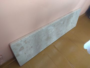 Parapet z konglomeratu 110x33x3