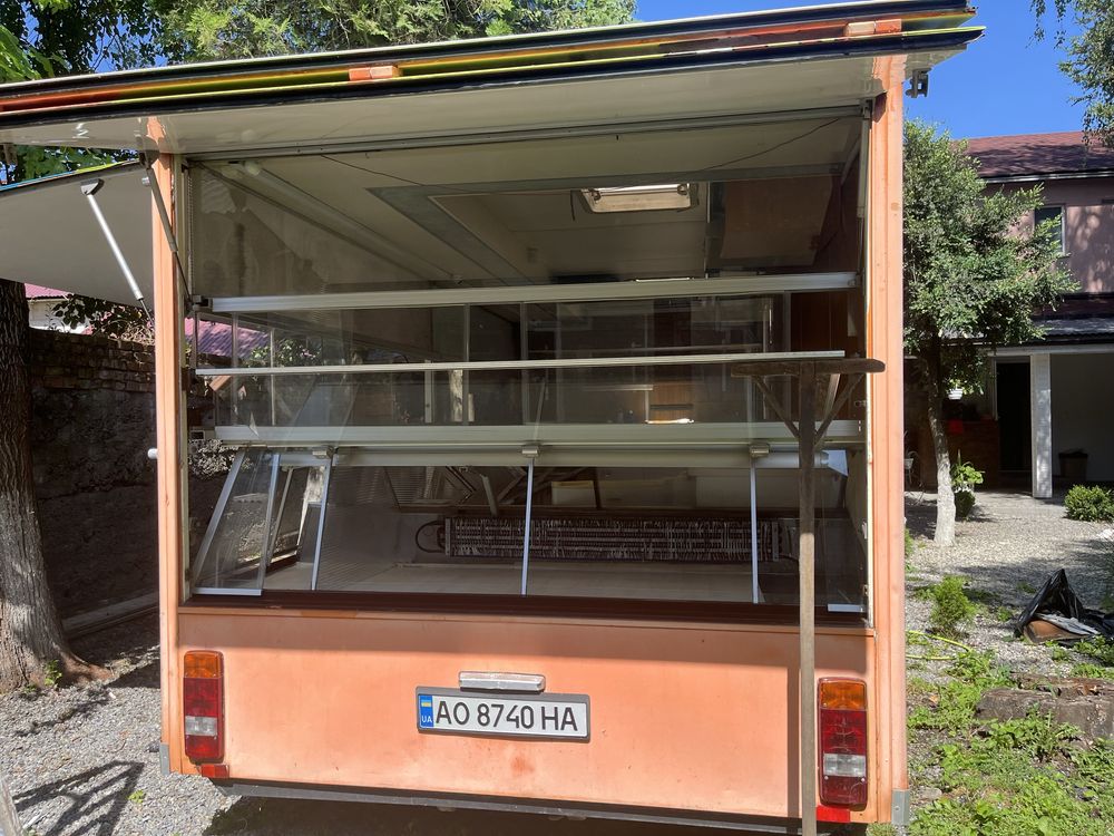 Продаєся Mercedec mb 100 фуд трак