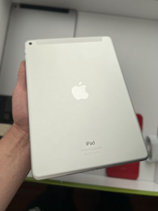Продам Apple iPad Air 2 Silver XR 11 Red 64Gb