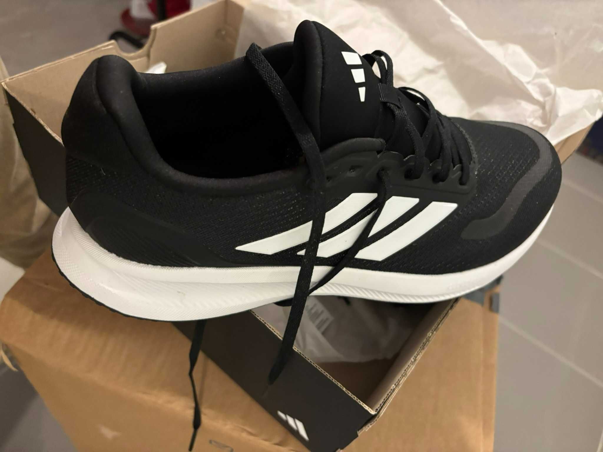 Ténis Adidas Runfalcon 5