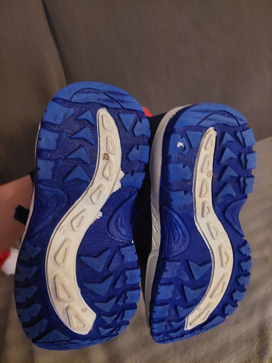 Buty na zimę dla chłopca r. 30