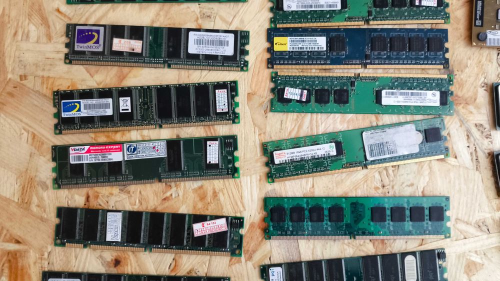 Оперативная память DDR, процессоры, мышки для ПК