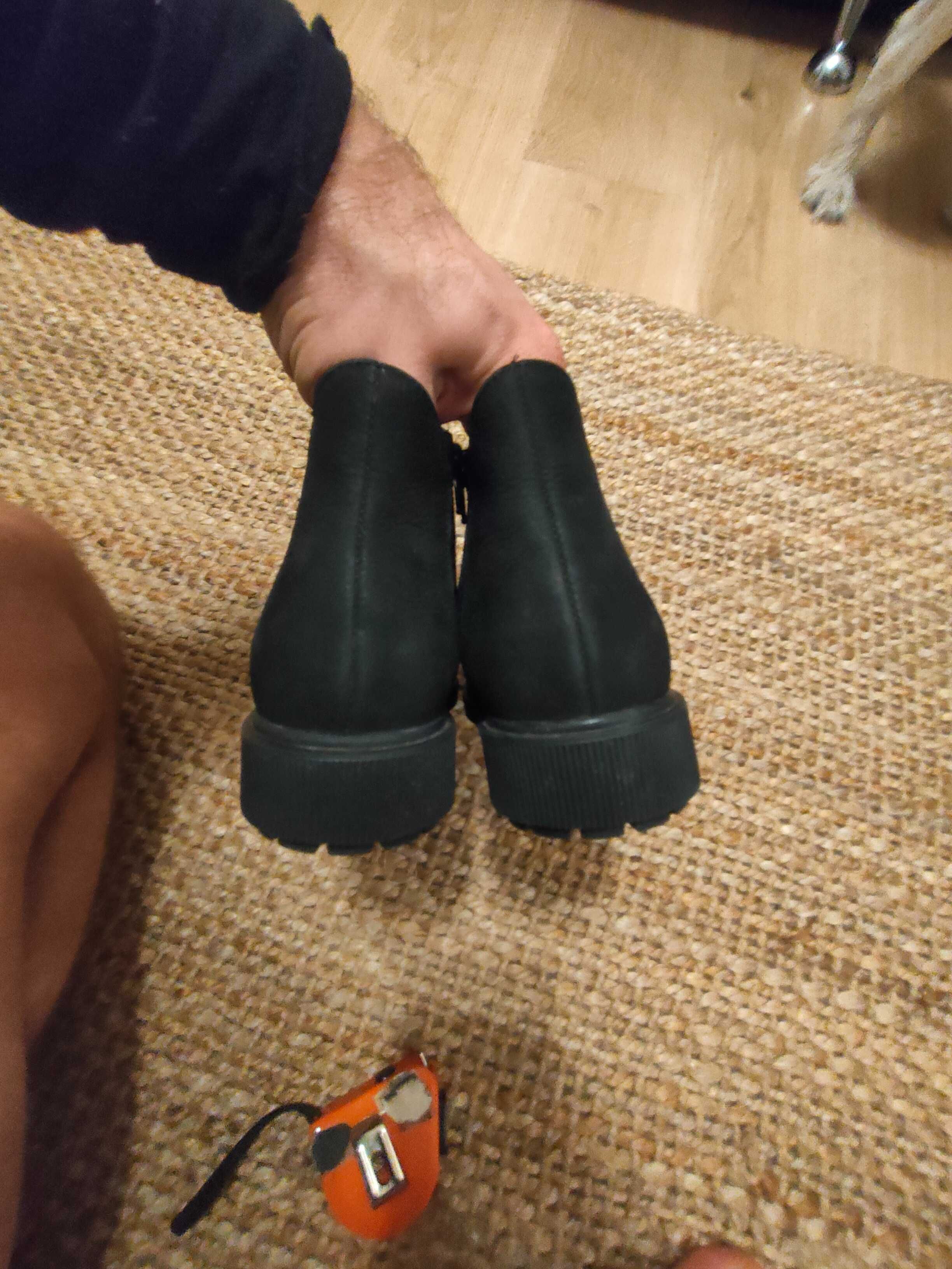 Buty Ocieplane 37 Jak Nowe