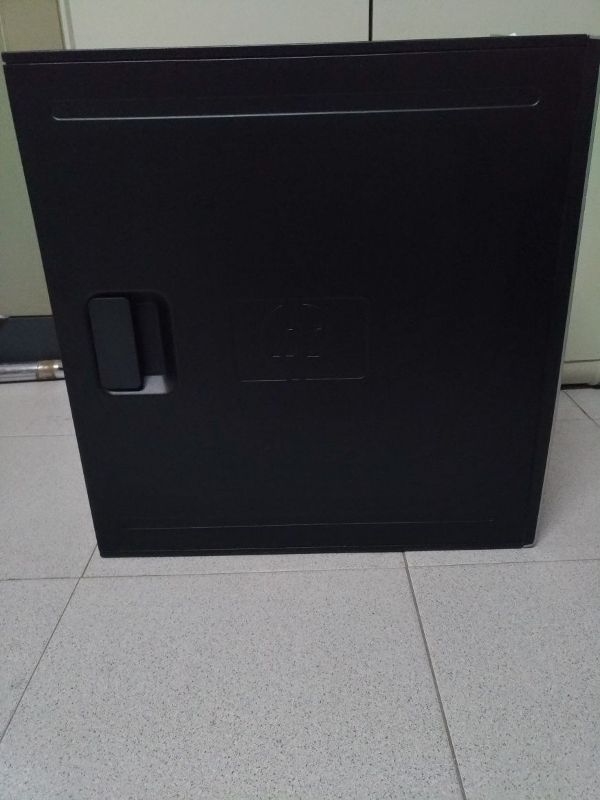 HP Compaq 8000 elite CMT business