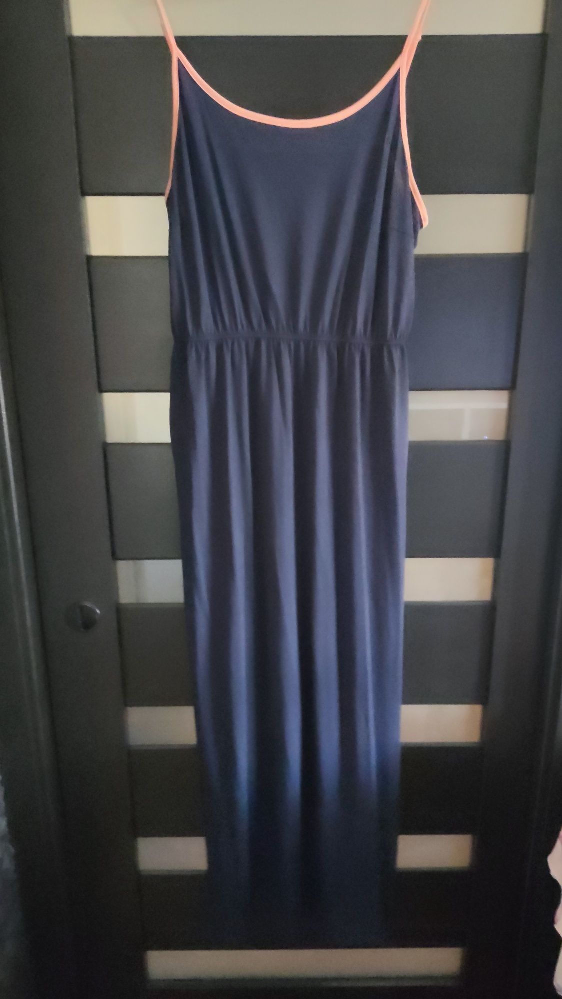 Sukienka maxi letnia