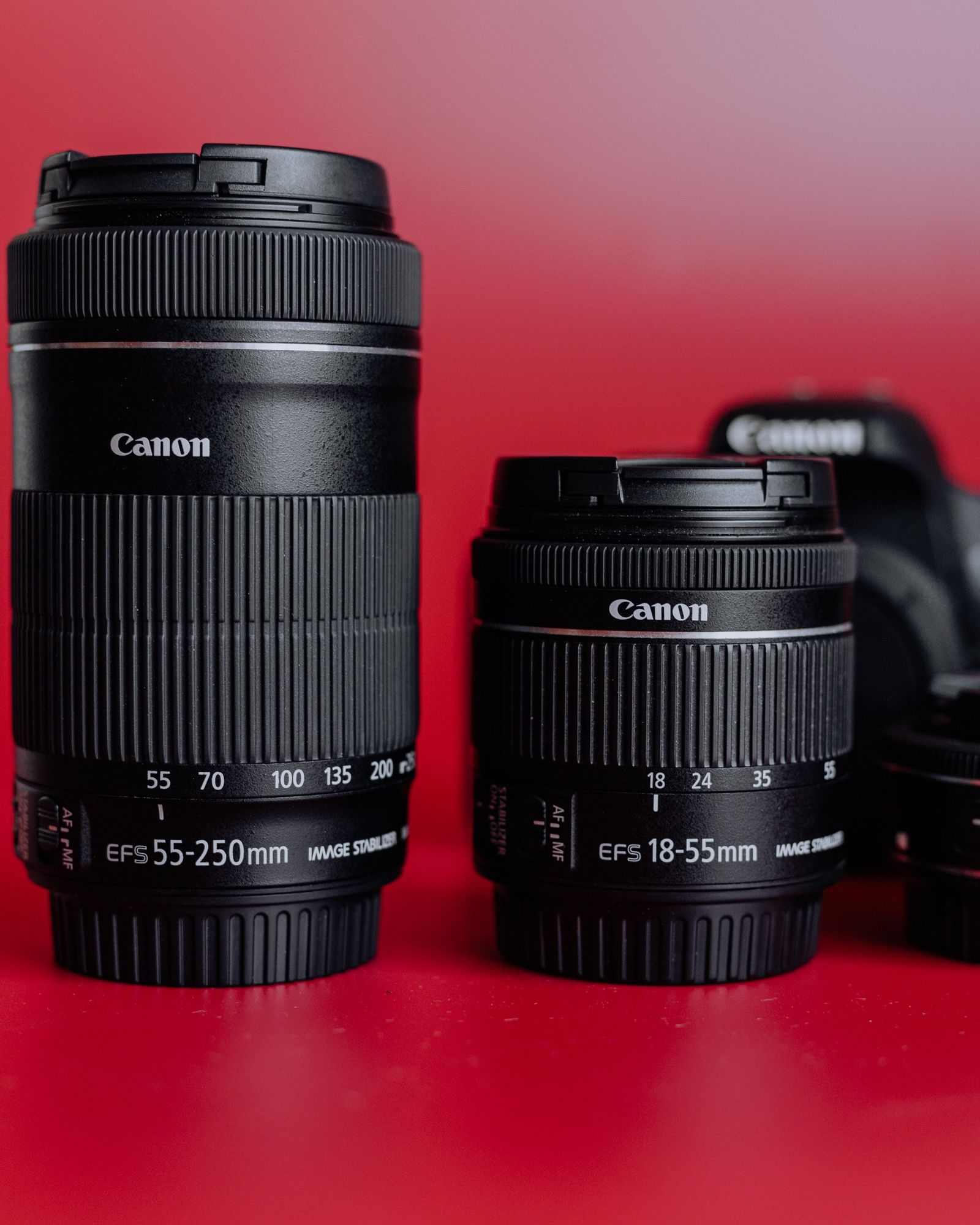 Canon 800D +  об'єктив 24 mm ( Rebel t7i) повний комлект