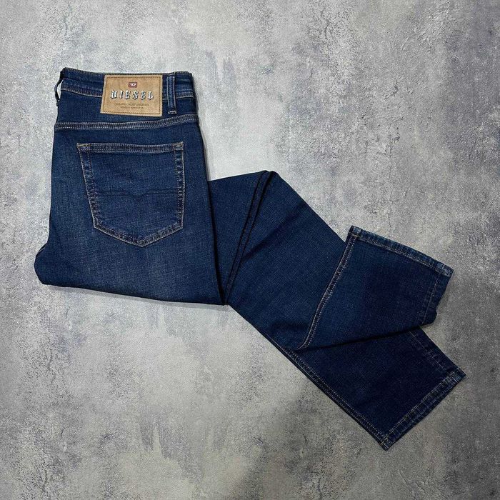 Чоловічі стильні джинси DIESEL