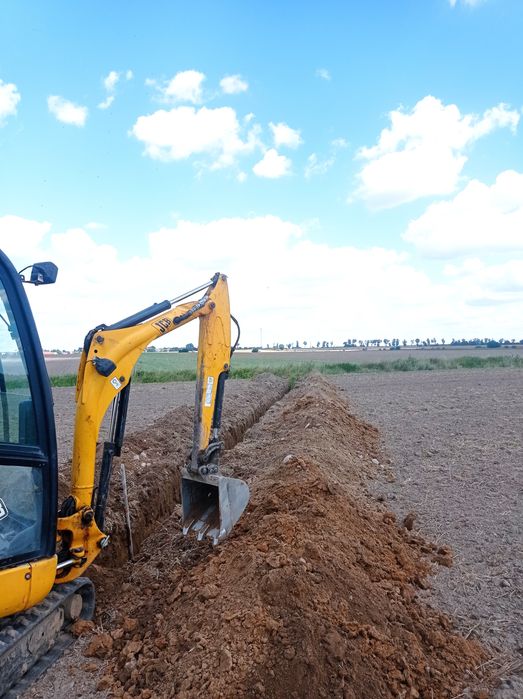 Kompleksowe Usługi Minikoparki i Wywrotki do 3,5t Transport