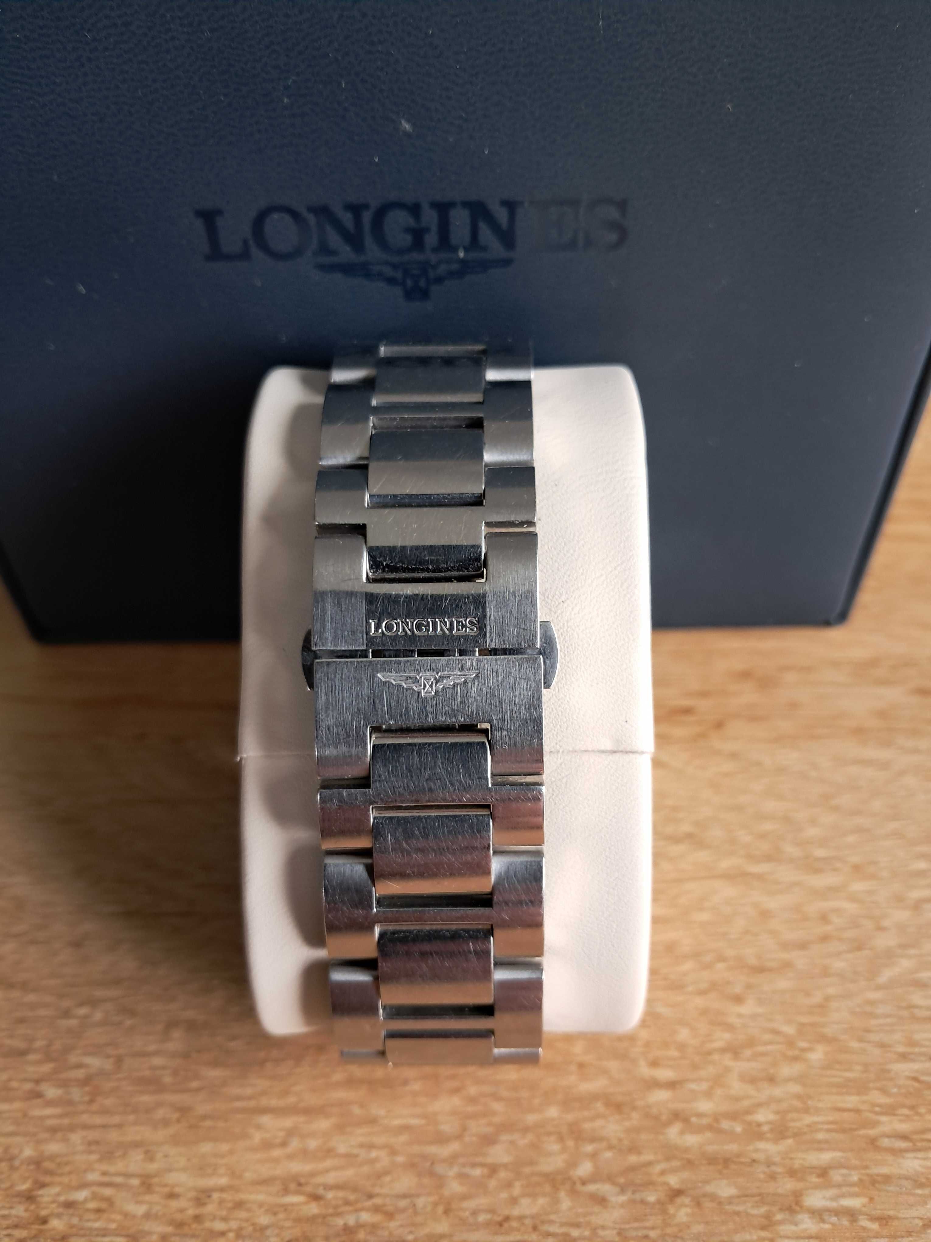 Longines Conquest Automatic