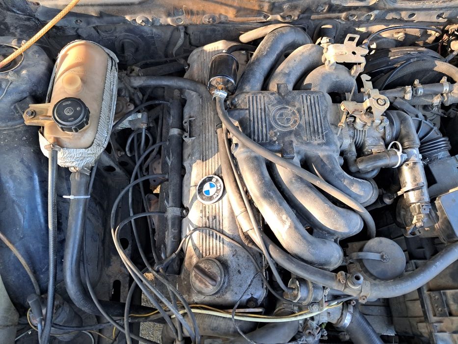 Продам BMW e28 520