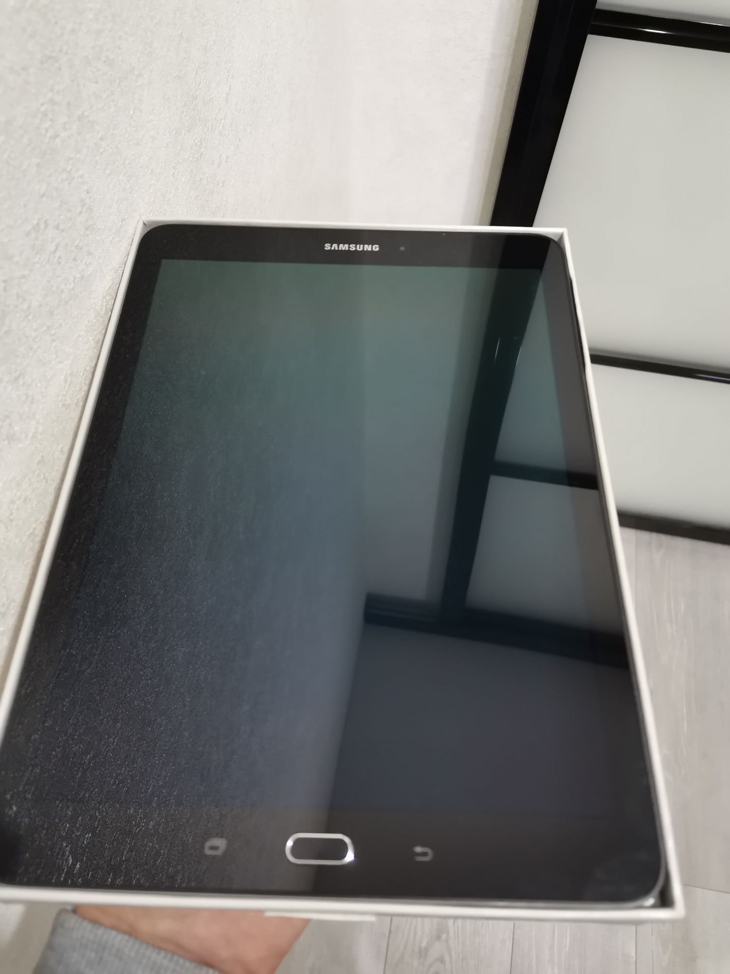 SAMSUNG Galaxy Tab S2 T819 (SM-T819NZKESEK) Black