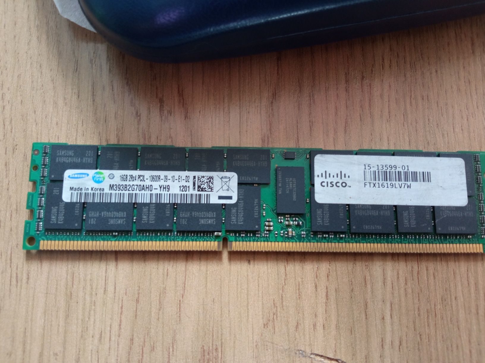 Серверная память Samsung 16GB ECC DDR3 1333 PC3-10600R