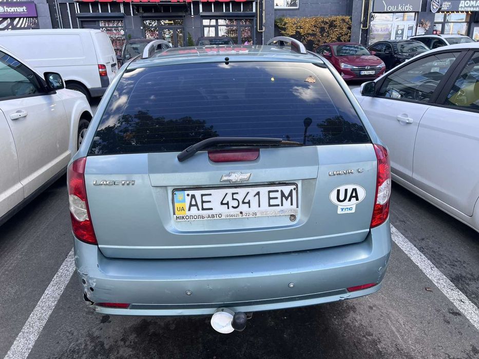 Продам гарний Шевроле Лачетті 1.8 газ/бензин кондиціонер