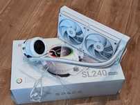 ID Cooling SL240 с экраном