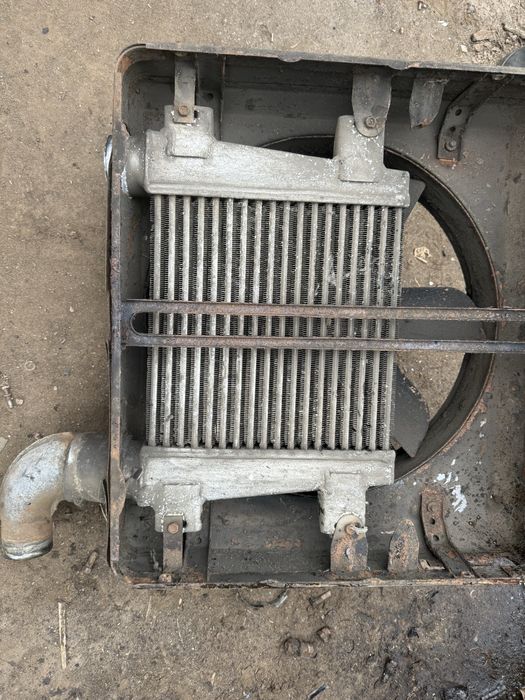 Интеркулер автомобиля паз газ зил