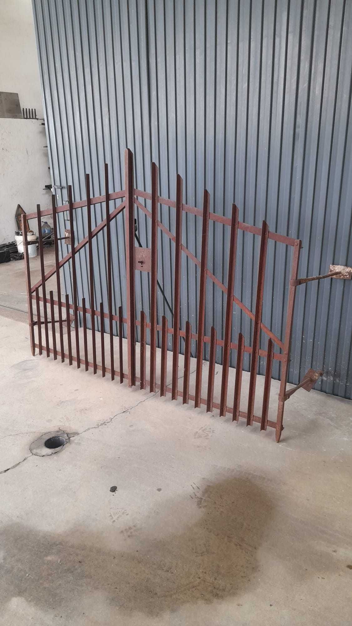 Portão em ferro forjado