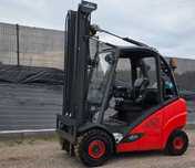 Wózek widłowy Linde H25T-02/600  2017 rok   Standard masz 4 sekcje