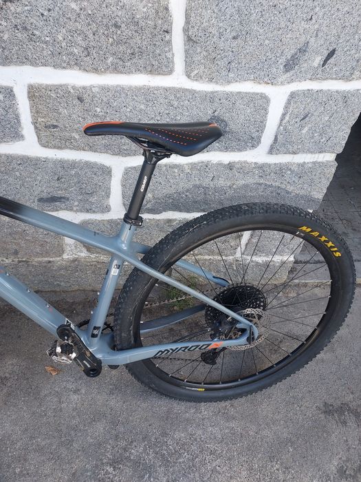 Bicicleta KTM como nova. Pouco uso. Roda 29.