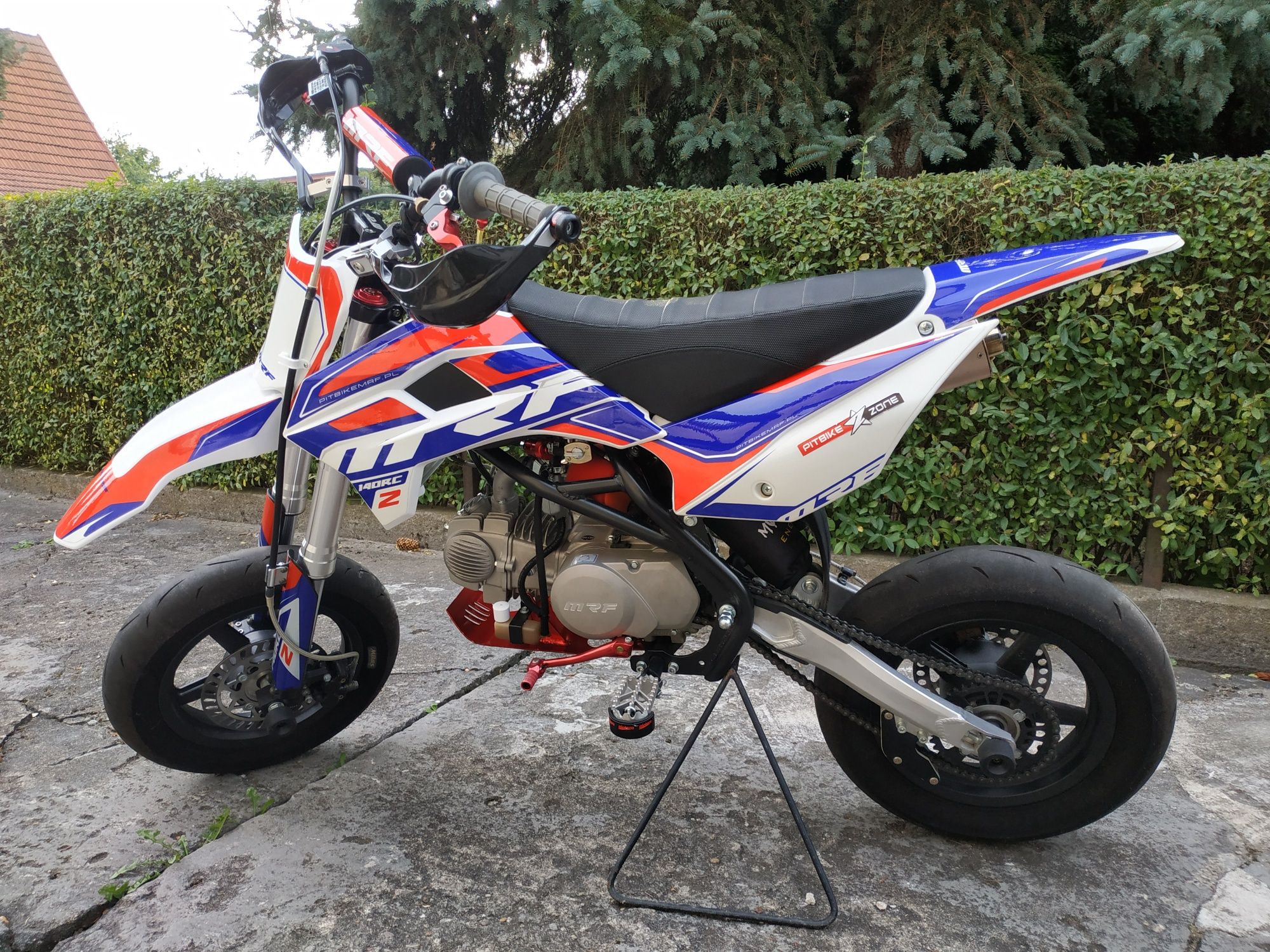 MRF RC-Z 140 SM 20 mth- PITBIKE- jak nowa, tor, hala - max wyposażenie