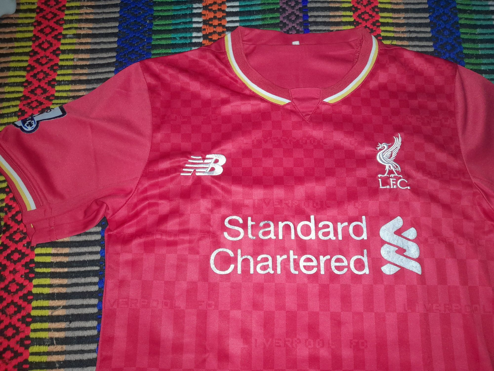 Camisola de fottebol Liverpool  como novo