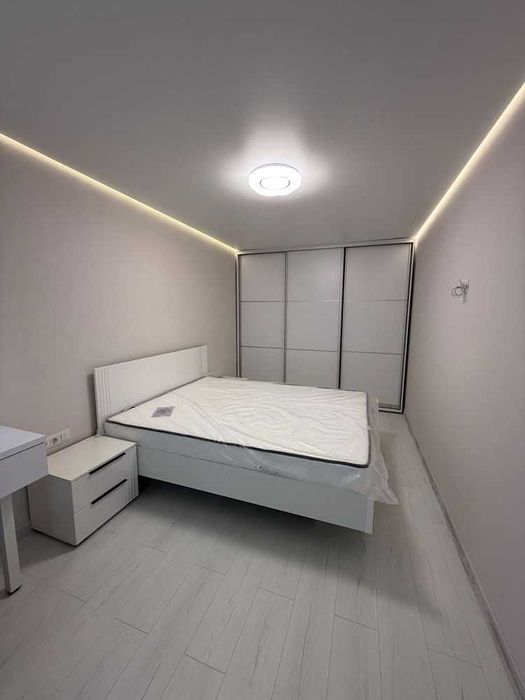 Сдам 2 комнатную квартиру на просп. Поля Олександра, 139