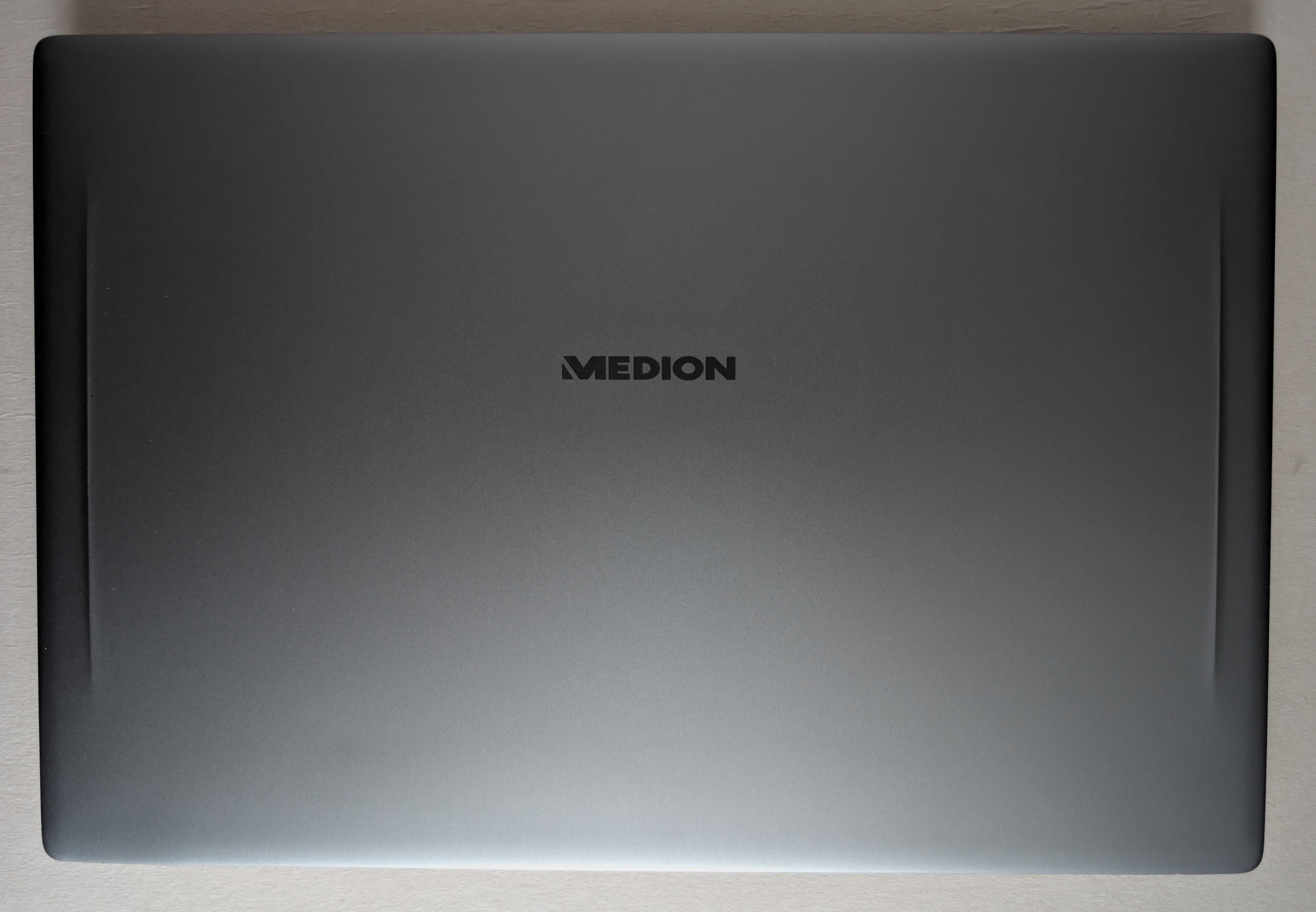 Laptop MEDION P15648/15.6/i7-10510U-4.9GH/GF MX250-2G/16GB/SSD 1TB/W11