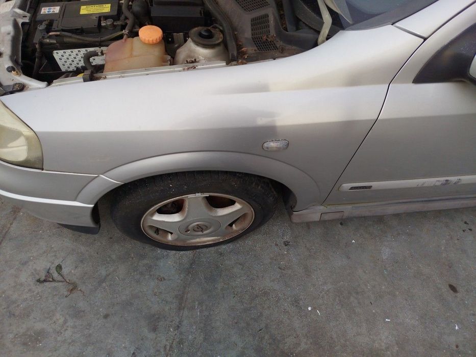 Guarda-lamas esquerdo OPEL Astra G Caravan (F35_)