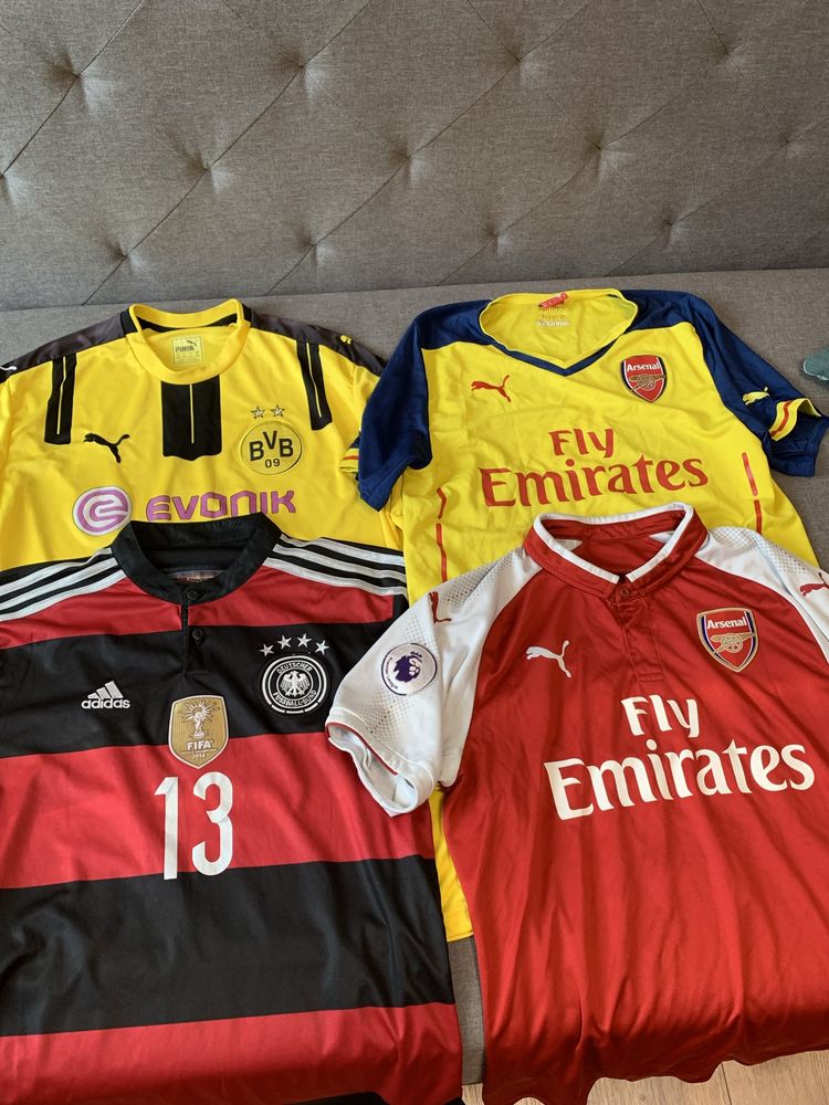 Чотири Футбольні футболки adidas puma arsenal та інші клманди